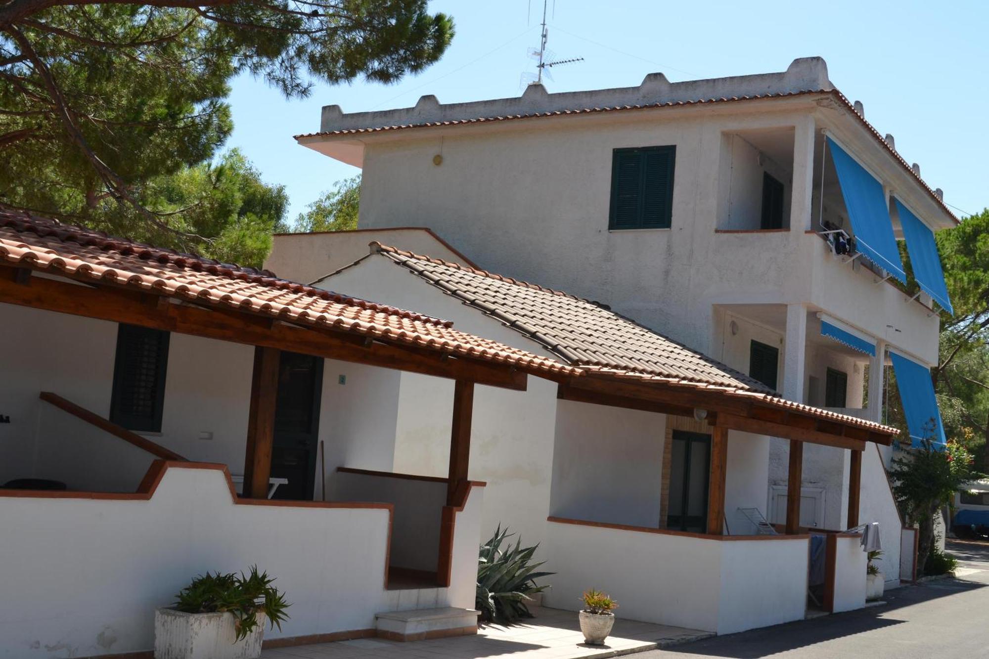 Villaggio Lido Del Mare Rodi Garganico Exteriör bild