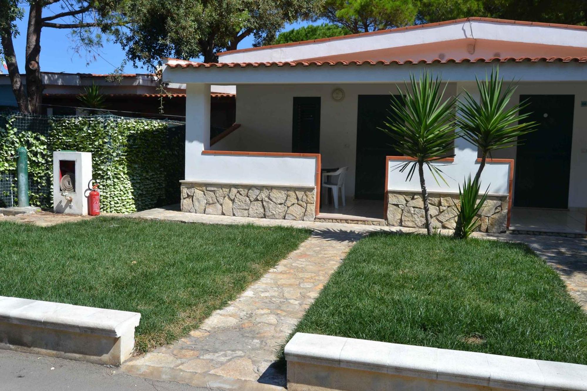 Villaggio Lido Del Mare Rodi Garganico Exteriör bild